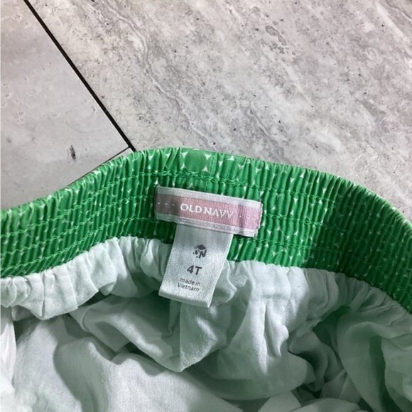 Country Club Chic Old Navy Girls Size 4t minimalist preppy Green Polka Dot Skirt - Picture 4 of 4